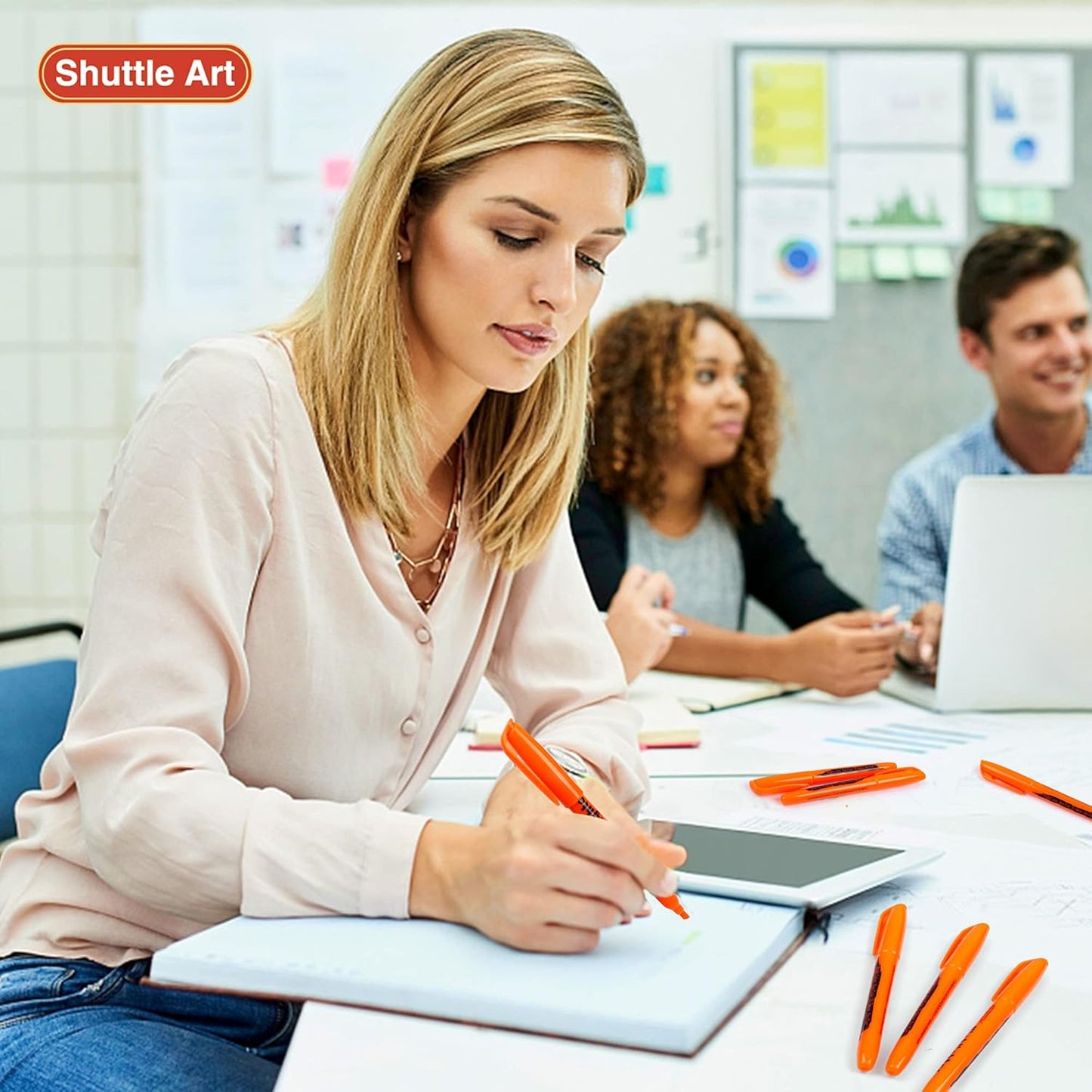 Shuttle Art Highlighters, 30 Pack Highlighters Bright Colors, Orange Colors Chisel Tip Dry-Quickly Non-Toxic Highlighter markers for Adults Kids Highlighting in the Home School Office