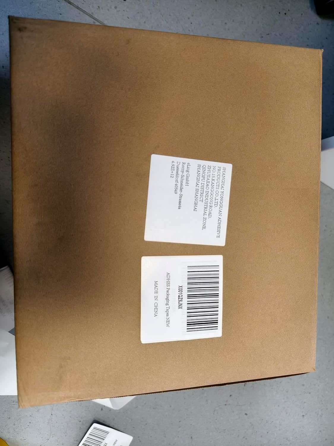 ADHES 72 Rolls Packing Tape with Dispenser Gun, 2.7 Mil Heavy Duty Packaging Tape for for Shipping, Moving and Storing, 1.88 Inch x 60Yards, Clear