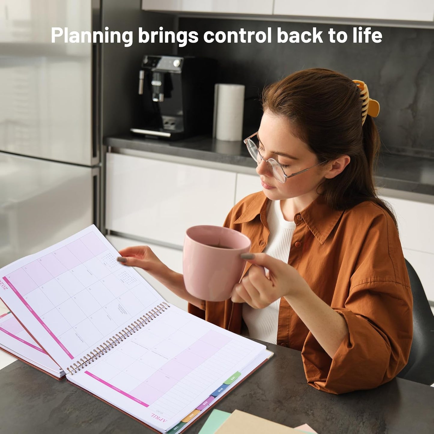 Planner 2026-2027, Leather Two-Tone Planner, 18 Month Weekly and Monthly Planner Calendar with Tabs, Jul 2026โDec 2027, Large 8.5" x 11" A4 Hardcover Spiral Agenda Planner for Home, School and Work ๏ผPink๏ผ