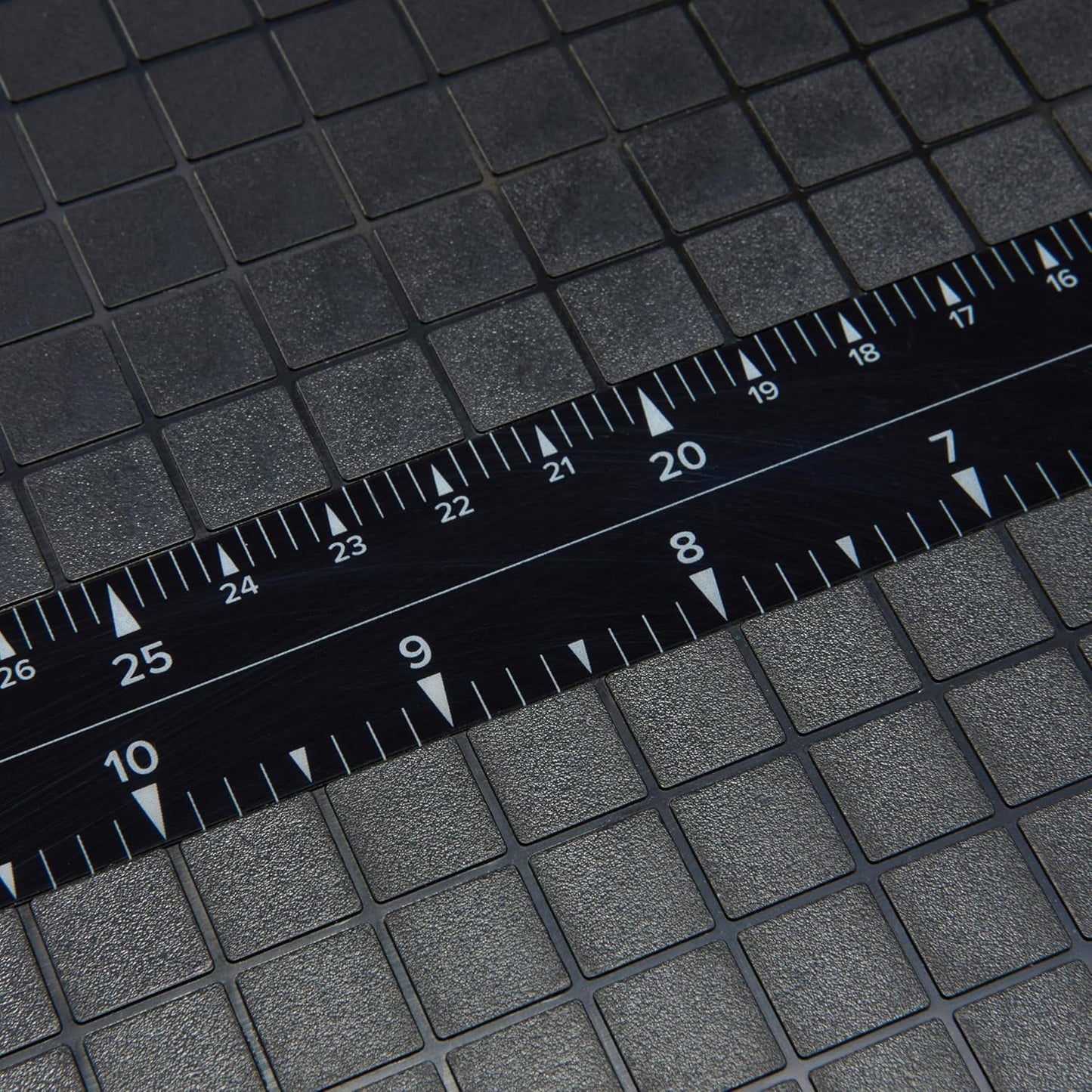 Amazon Basics Paper Trimmer Cutter for Office and Crafts, Heavy-Duty, Portable Paper Slicer, 15-Inch, 10-Sheet Cardstock