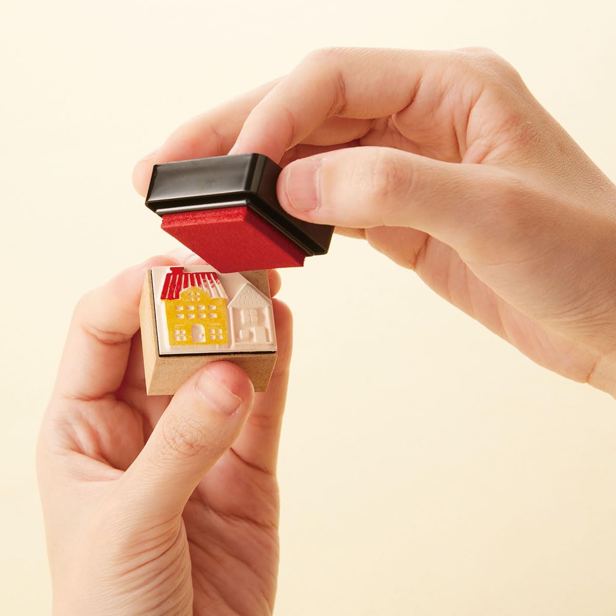 IROMOYO WARABE Stamp PAD, Small Traditional Japanese Ink Colour, Oil-Based Ink pad - Yellow Green
