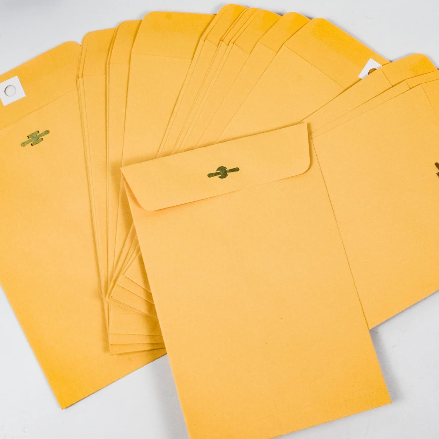 6” x 9” Clasp Envelopes with Gummed Seal Brown Kraft Catalog Envelopes Clasp Mailing Envelopes for Home, Office, Business 28 lb Kraft Paper,Pack of 30 - Lumora Desk