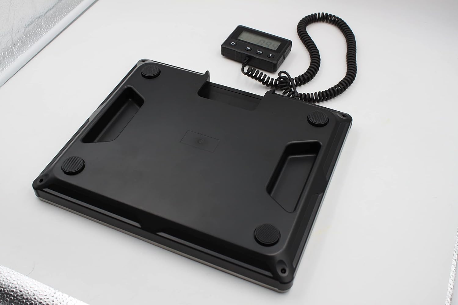 Maxus Shipping Scale 440lb, LCD Digital Postal Scale with Hold and Tare Funtion, Postage Scale for Packages Luggage Post Office Warehouse, Battery and Tape-c Power, Black - Lumora Desk