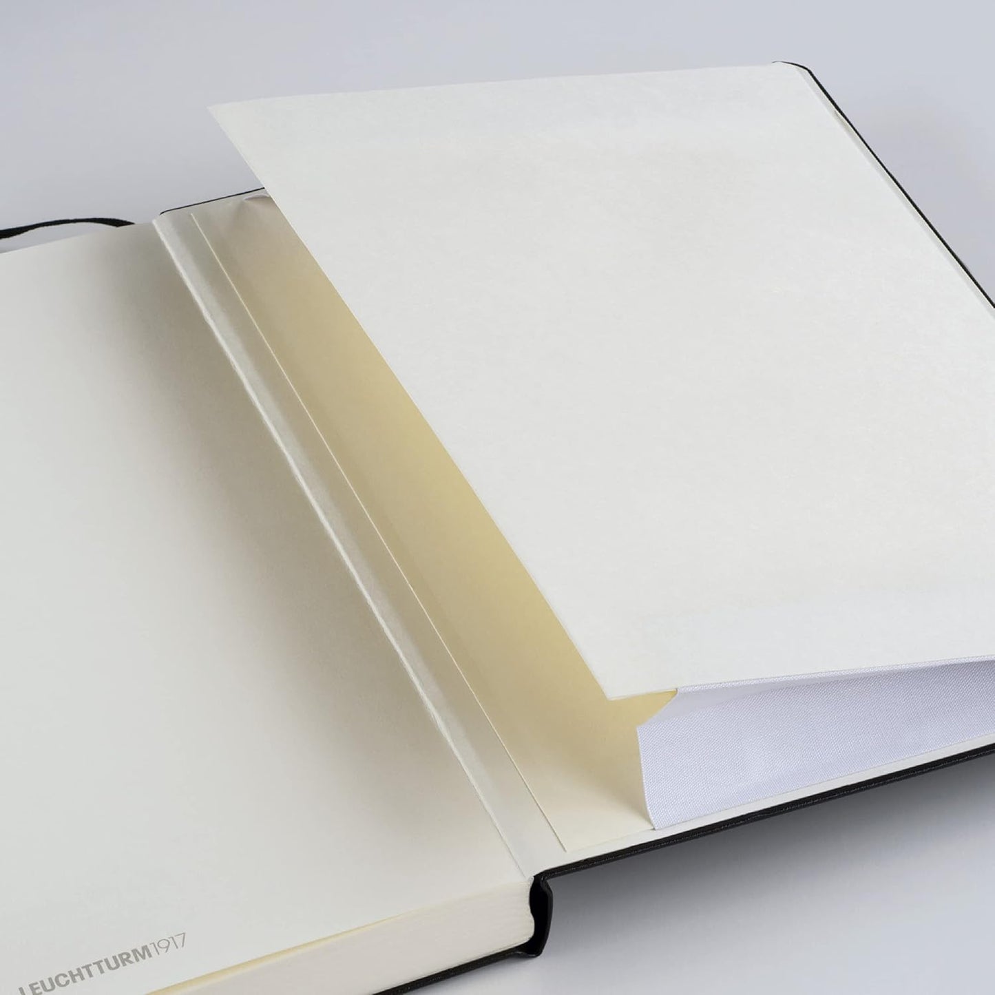 LEUCHTTURM1917 - Notebook Hardcover Medium A5-251 Numbered Pages for Writing and Journaling (Mint Green, Squared)