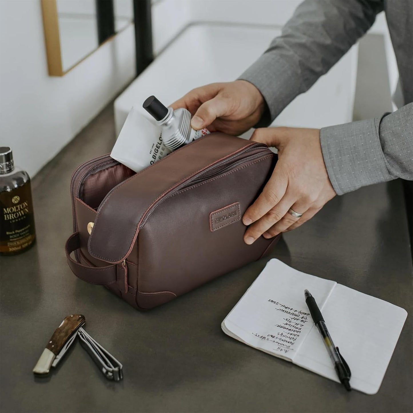 Polare Full Grain Leather Travel Toiletry Bag Dopp Kit Large Cosmetic Travel Case Shaving Kit Wash with YKK Zippers