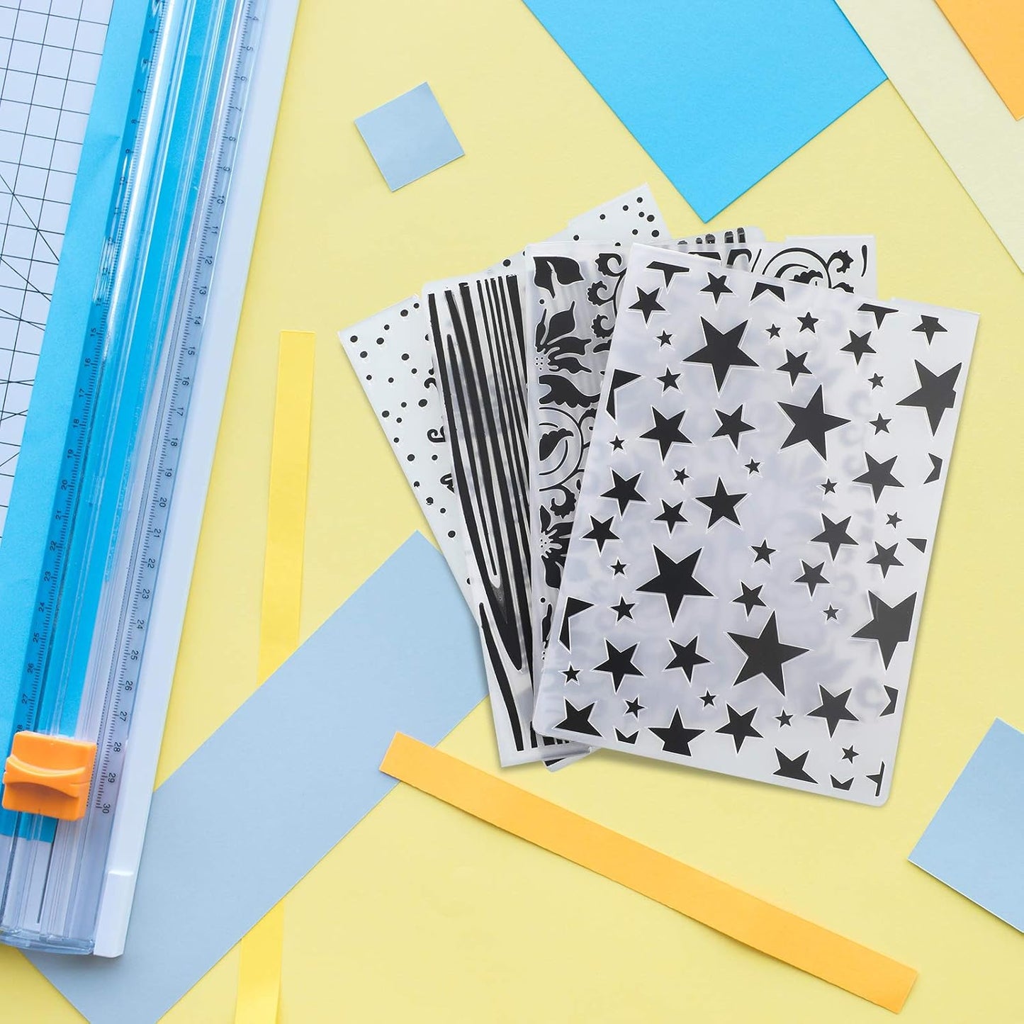 15 Pieces Embossing Folders 5.7 x 4.2 Inch Plastic Template Cards Christmas for Making Paper Cards Photo Album Wedding Decoration Scrapbooking Crafts
