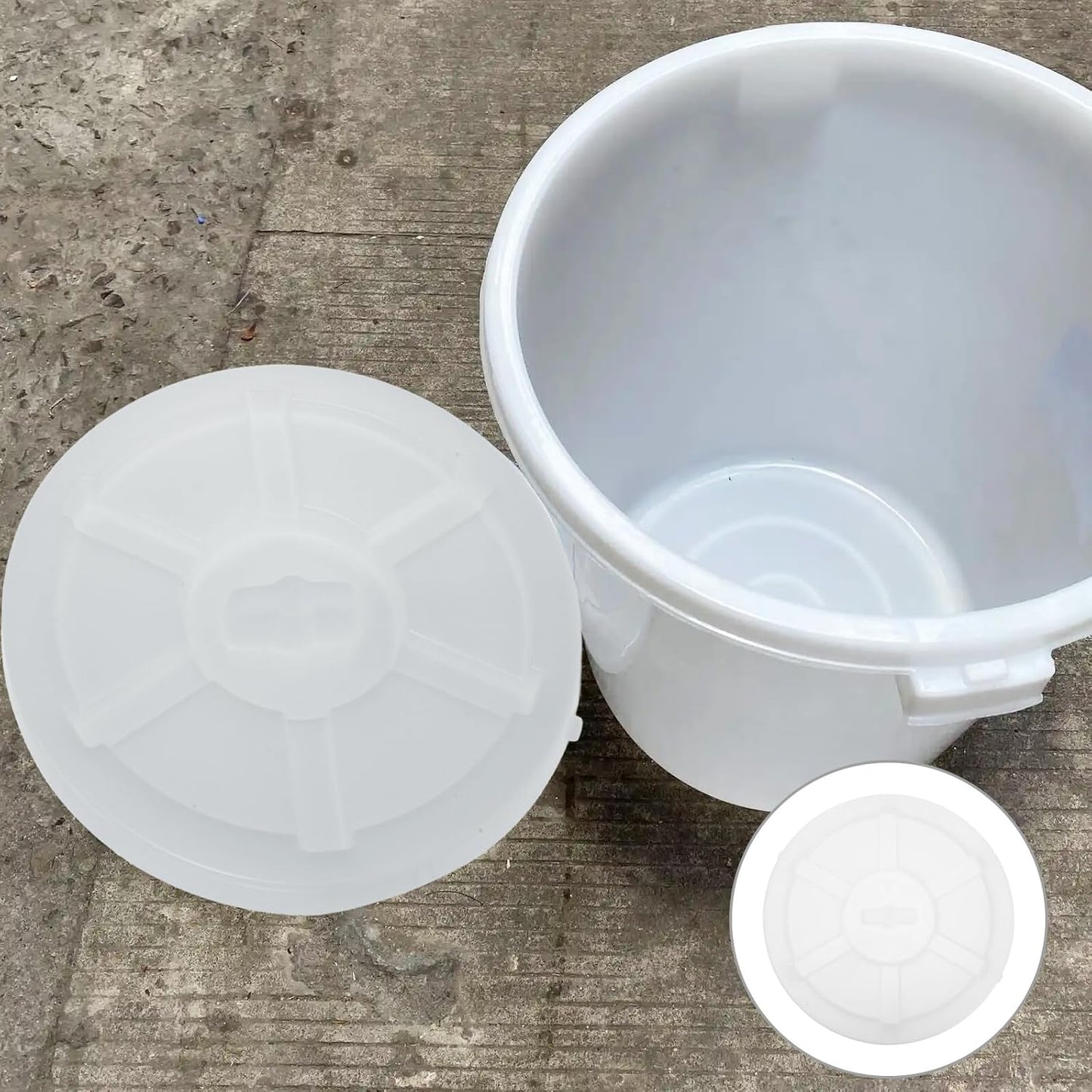 Unomor Garbage Can Lid 45l Thickened White Storage Bin Cover Outdoor Trash Can Sanitation Lid Waterproof for Rounded Waste Bin