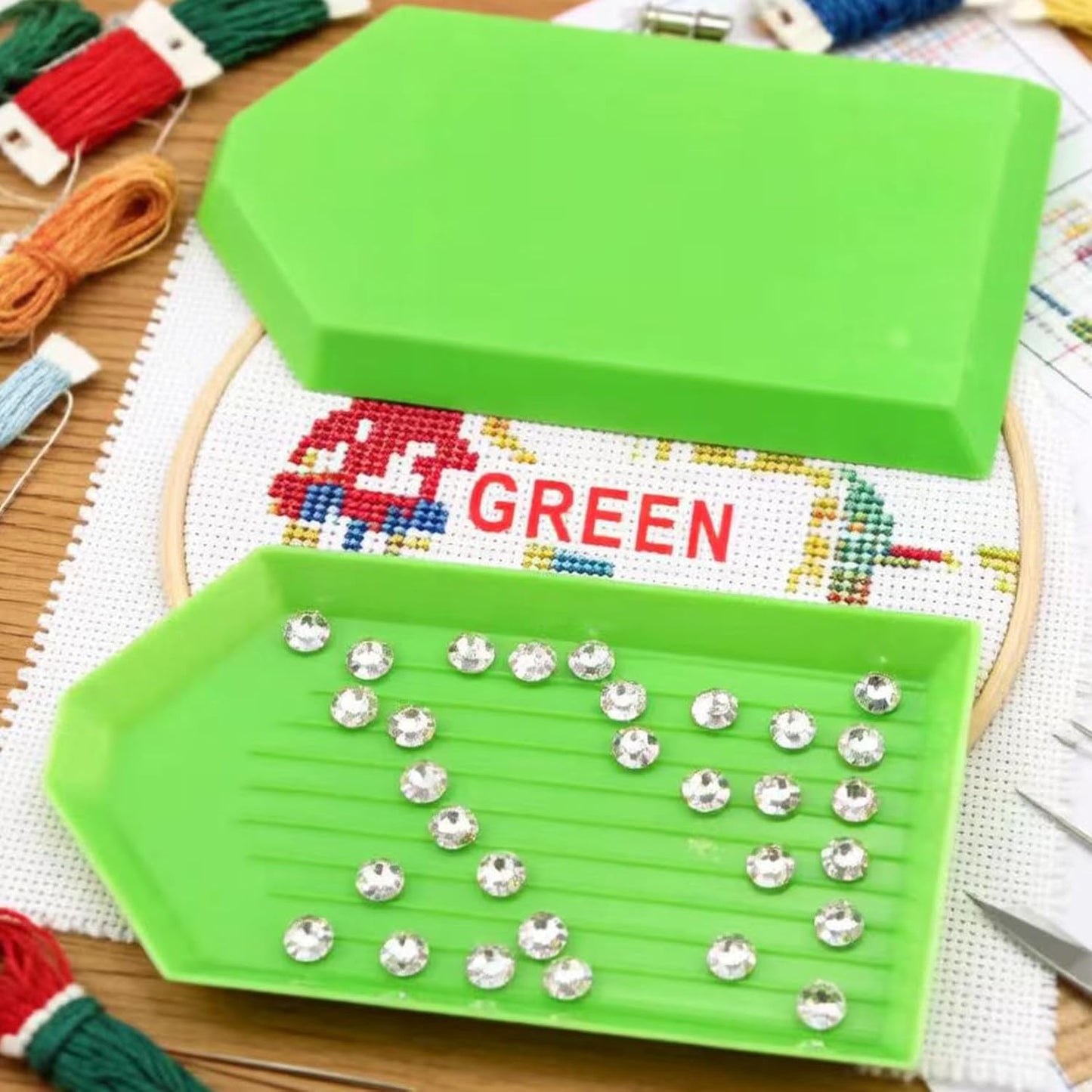 100 Pieces Green Plastic Bead Sorting Trays Diamond Bead Sorting Trays Organizer, Diamond Painting Tool Accessories for DIY Art Craft