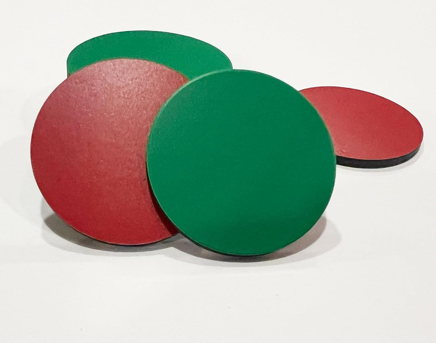 25-Pack, Double-Sided Reg Green Flip Magnet - 1" Red/Green, Go - No Go, Reversible Indicator for Efficient Organizational Communication, Ideal Indicator for Steel Surfaces
