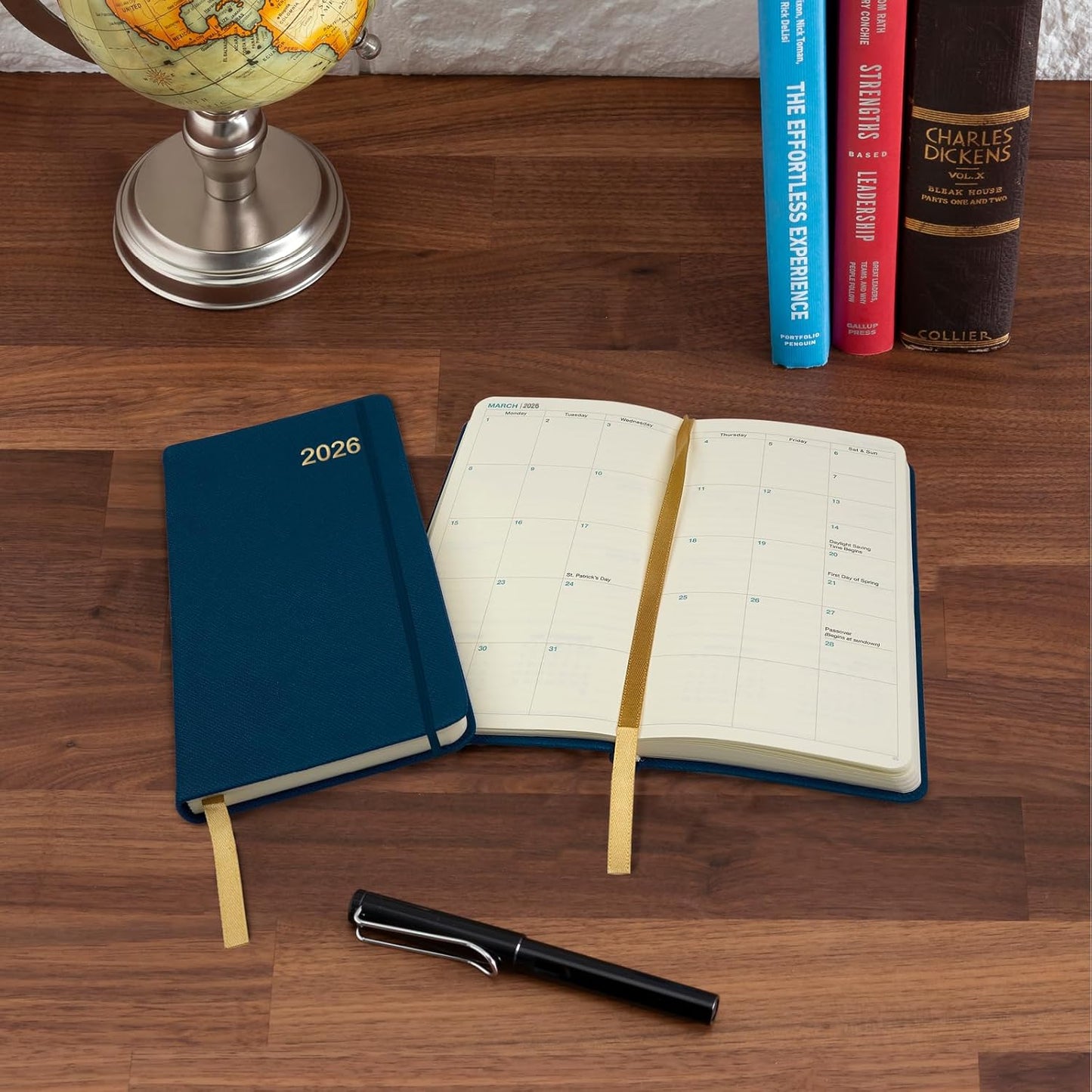 2026 Textured Cover Weekly Monthly Pocket Planner/Pocket Calendar, 6.75"x3.4": 14 Months (November 2025 - December 2026) / 2026 Calendar / 2026 Weekly Calendar/Weekly Planner Organizer (Navy)