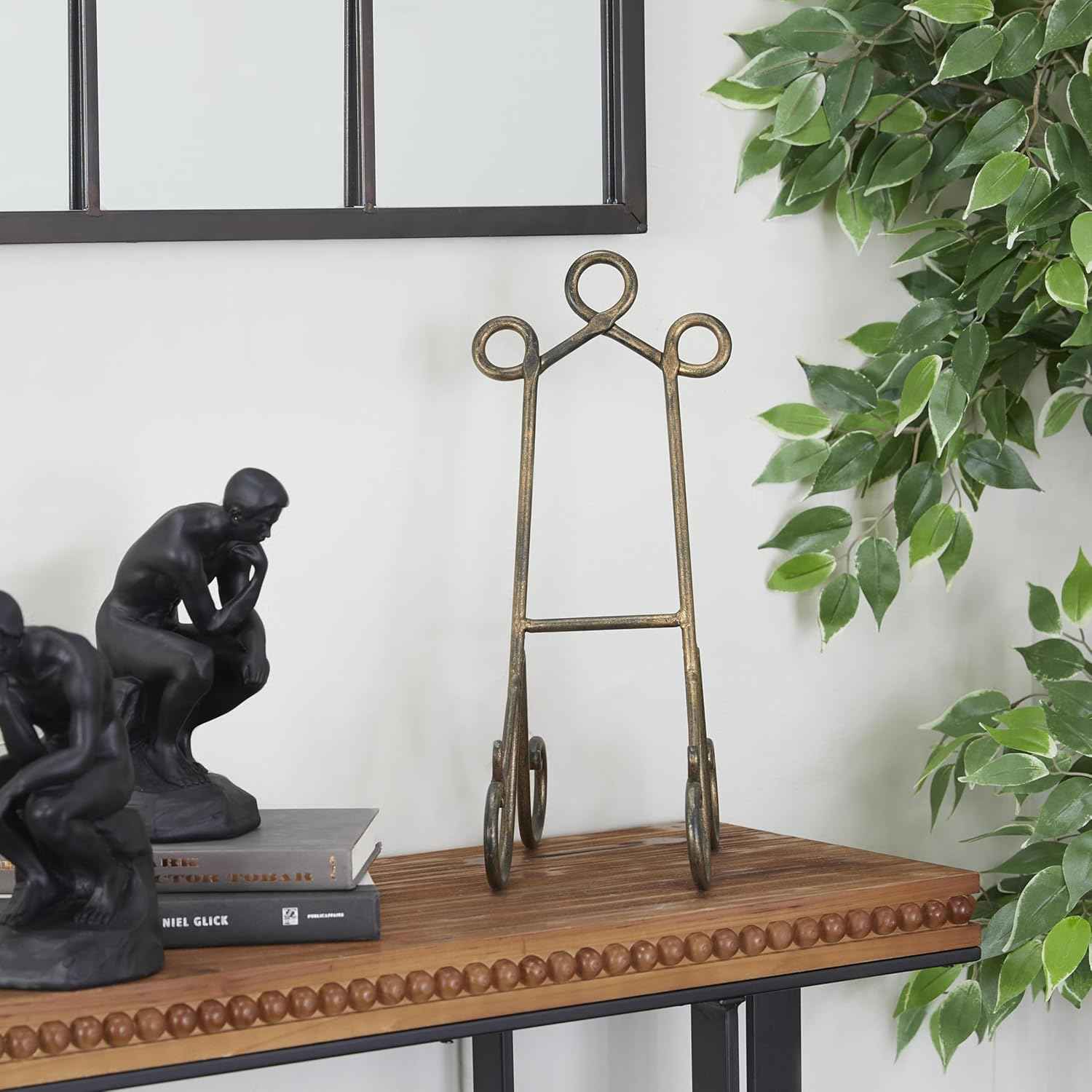 Deco 79 Metal Display Easel Scroll Tabletop Easel, Display Stand 7" x 10" x 16", Gold