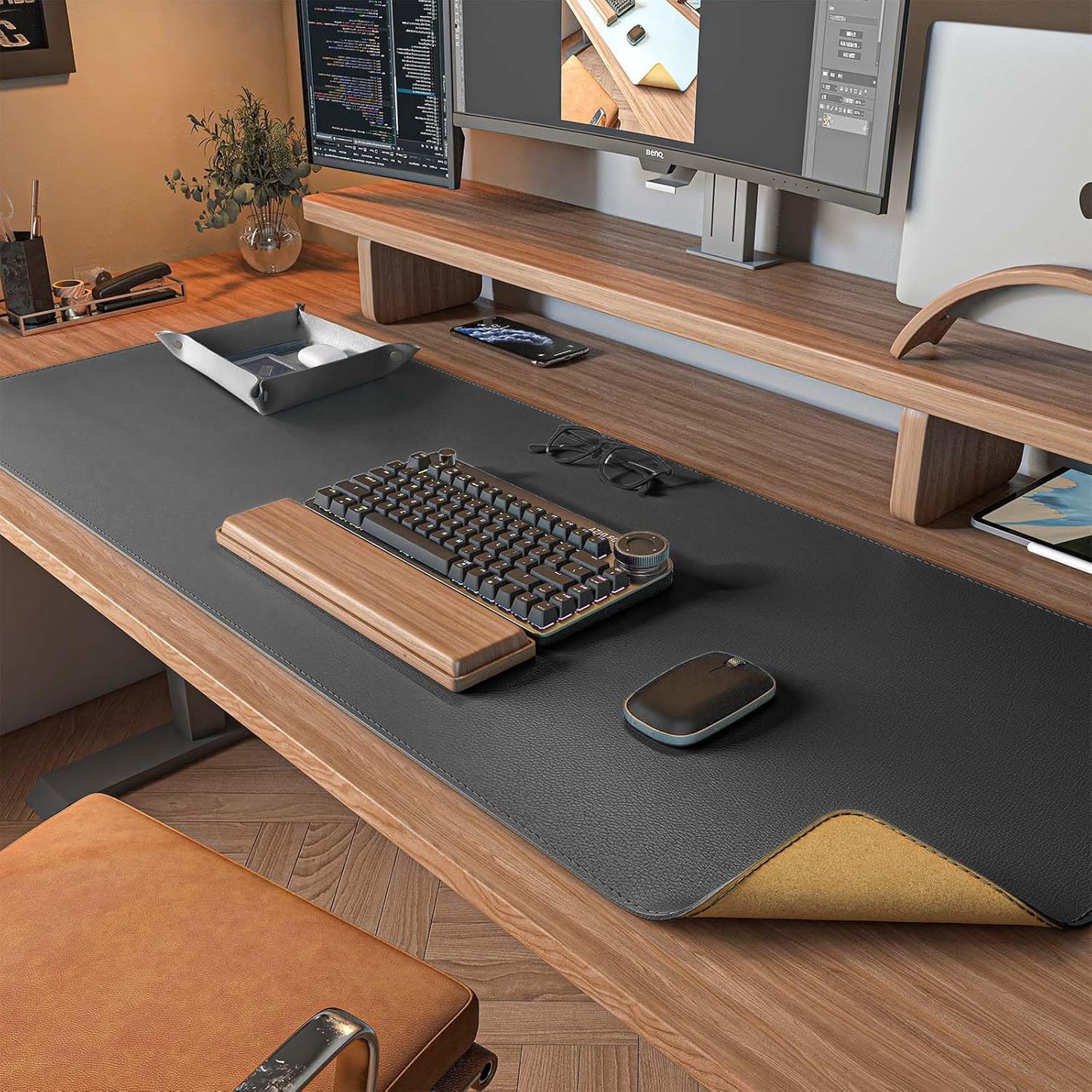 DAWNTREES Dual Sided Desk Mat,Leather Desk Pad,40"x16",Cork Desk Mat Protector,with PU Leather Valet Tray Organizer,Large Mouse Pad,Desk Writing Pad for Office and Home(Dark Gray)
